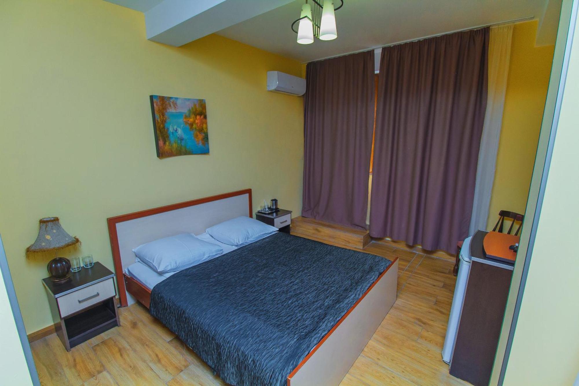 Irmeni Hotel Tbilisi Exterior foto