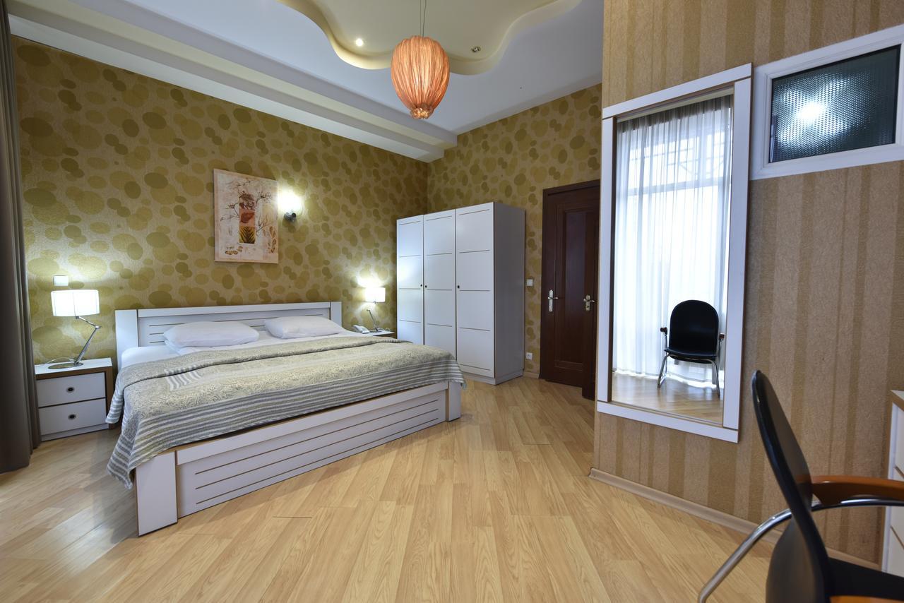 Irmeni Hotel Tbilisi Exterior foto